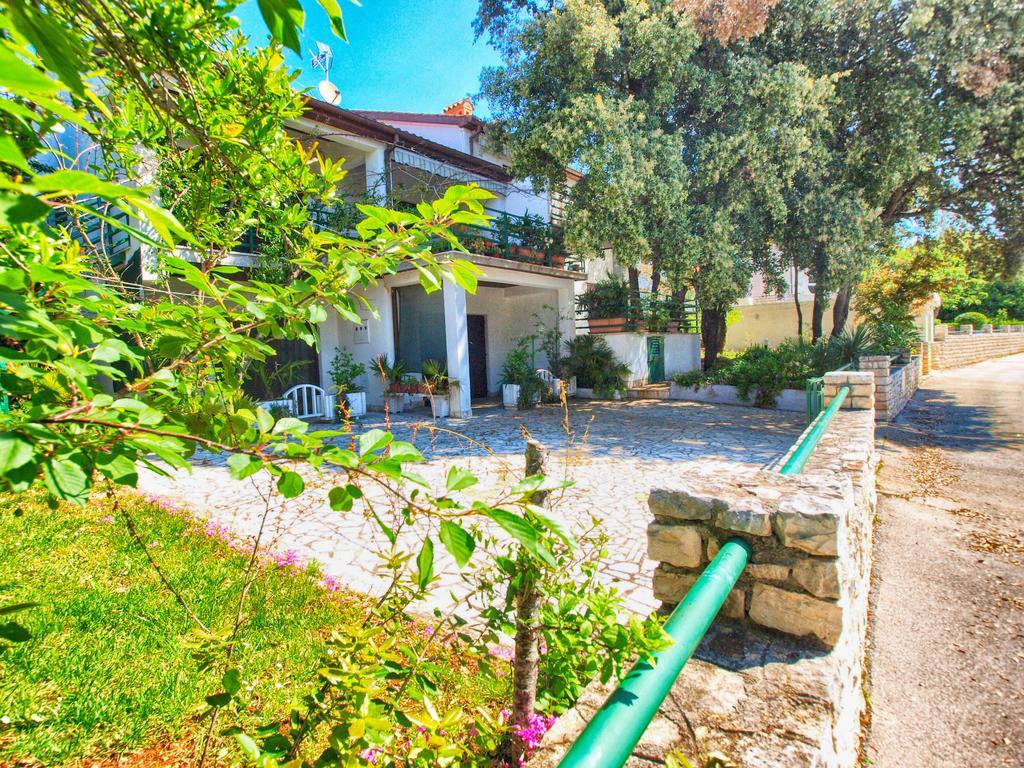 Apartments Evelina 1057 Пиешчана Увала Екстериор снимка